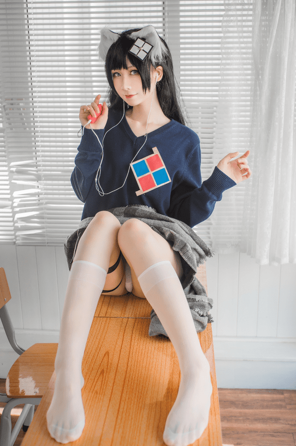 izumi泉桃子 – 纯白毕业季