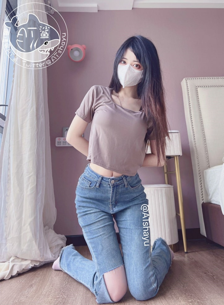 AT鲨 – NO.19 邻家姐姐的反差
