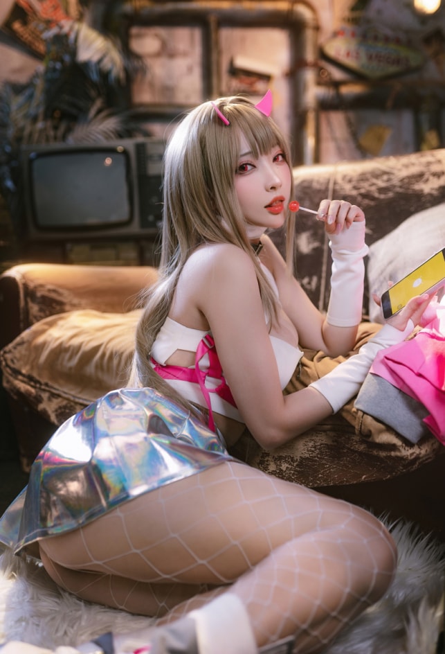 宫本桜 – NO.03 毒蛇