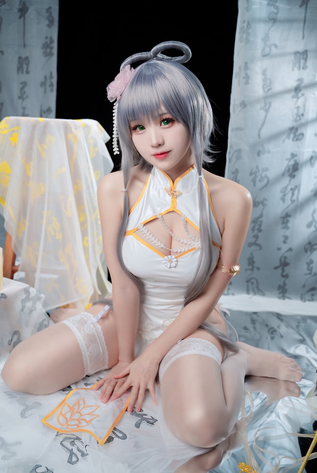 miko酱ww – NO.20 mikoの洛天依旗袍