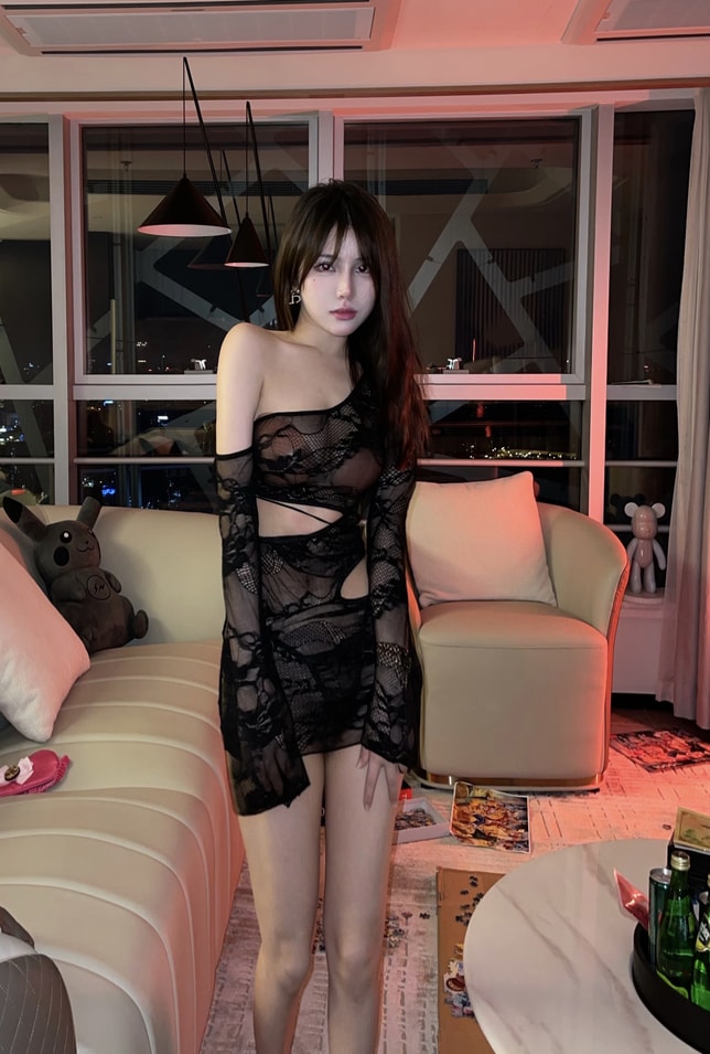 【微密圈】奔跑的晶螺儿-透视蕾丝装
