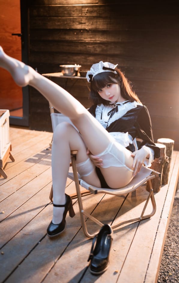 面饼仙儿 – NO.123 木屋女仆