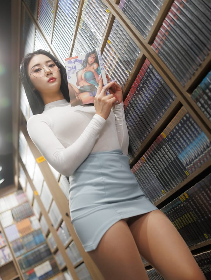 Bomi (보미) – NO.91 [Bimilstory] Vol.38 Part-timer Girl at a Comic Book Cafe (Part 1)