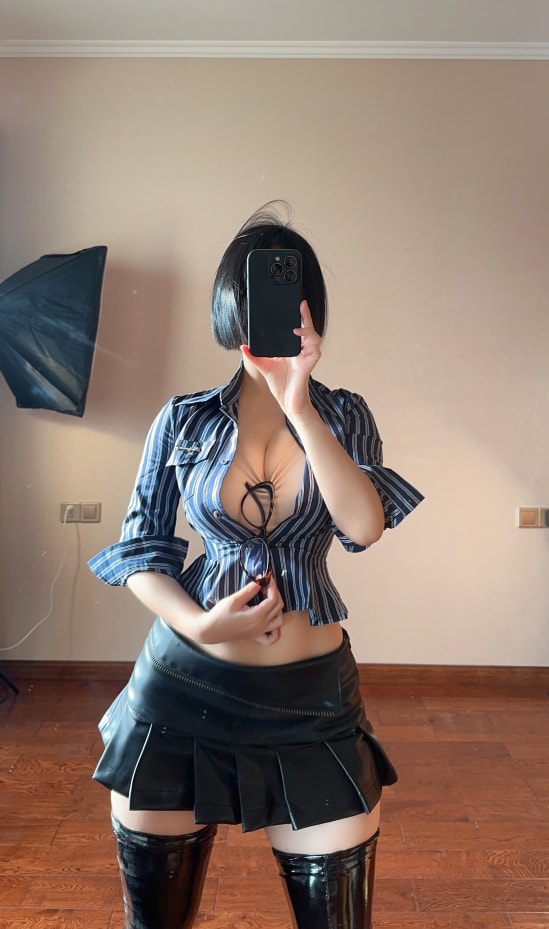 【微-密】俏妞qiaoniuTT-战神皮靴