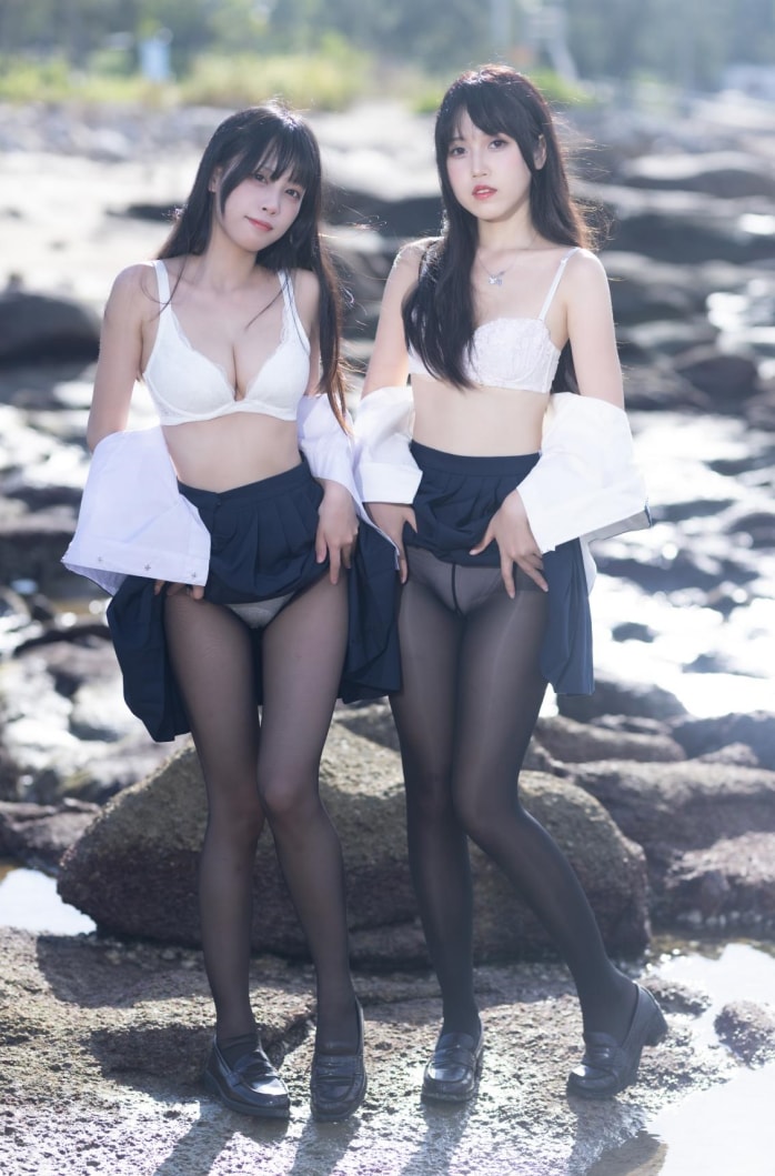 不呆猫 NO.043 &三無人型 水手服百合黑丝