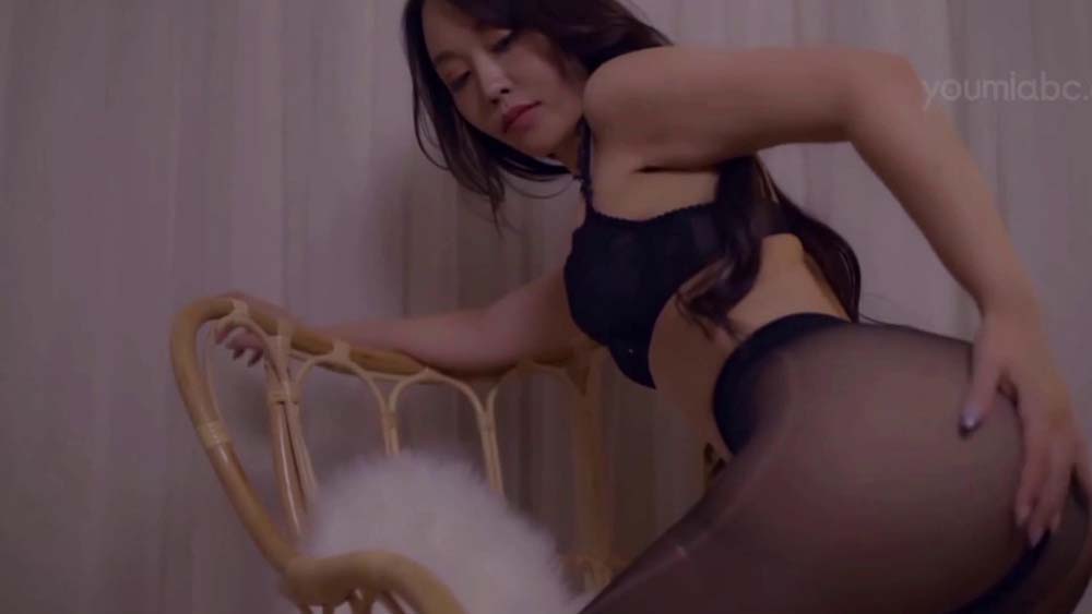 [YouMi尤蜜]视频 NO.453 丝丝入你心 Nina预览图 2