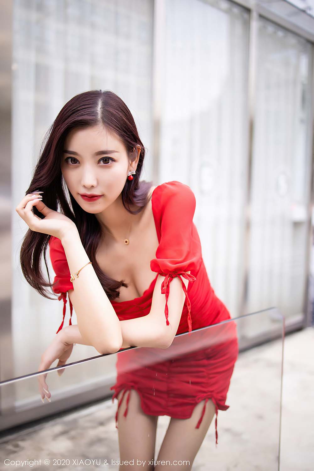 [XIAOYU语画界]YU20200715VOL0326 VOL.326 修长美腿光滑秀美 杨晨晨sugar预览图 3