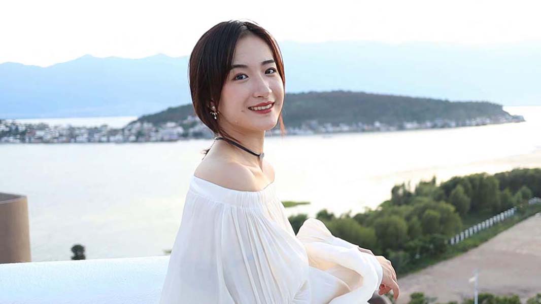[Xiuren秀人网]视频 VN.158 艺儿拿铁预览图 2