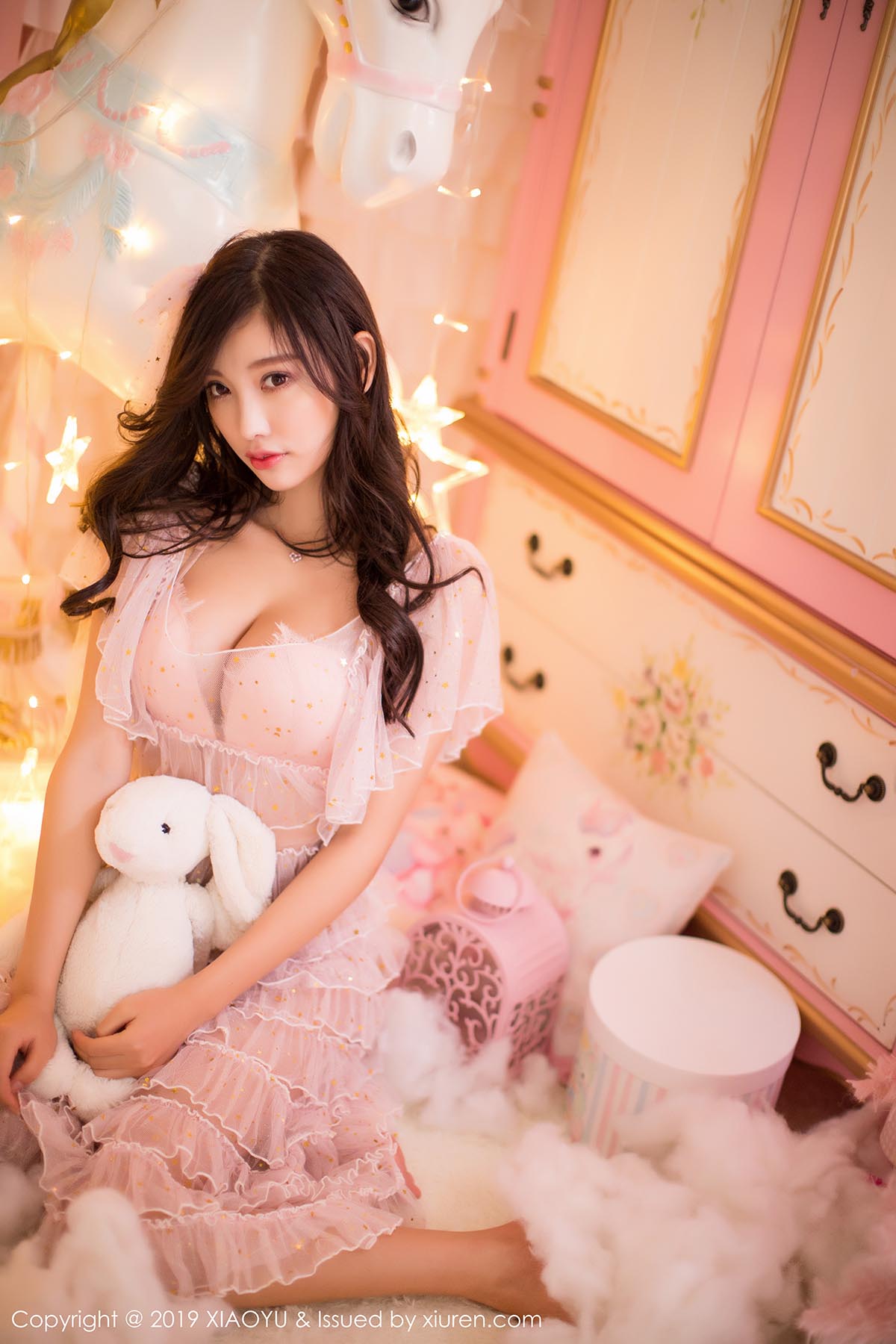 [XIAOYU语画界]YU20190426VOL0059 VOL.059 线条优美多姿的身段 杨晨晨sugar预览图 2