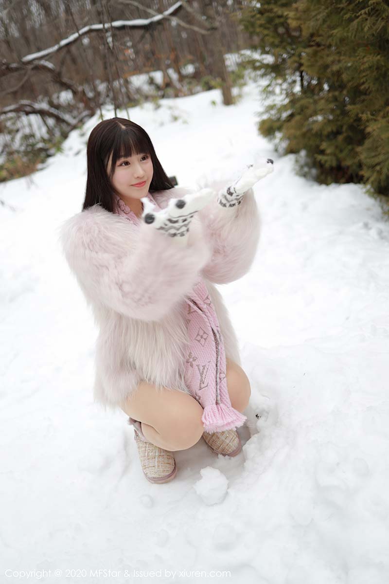 [MFStar模范学院]MF20200219VOL0271 VOL.271 雪花与精致的蕾丝内衣网袜 朱可儿Flower