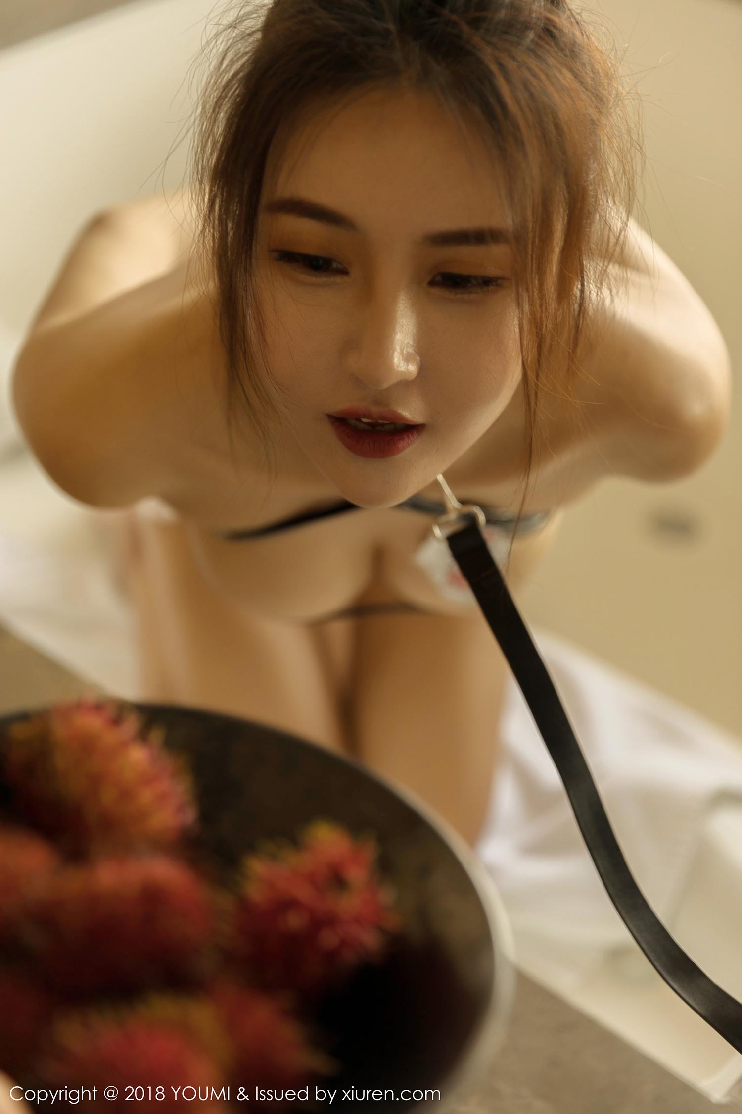 [YouMi尤蜜荟]YMH20181016VOL0224 VOL.224 SOLO-尹菲预览图 2