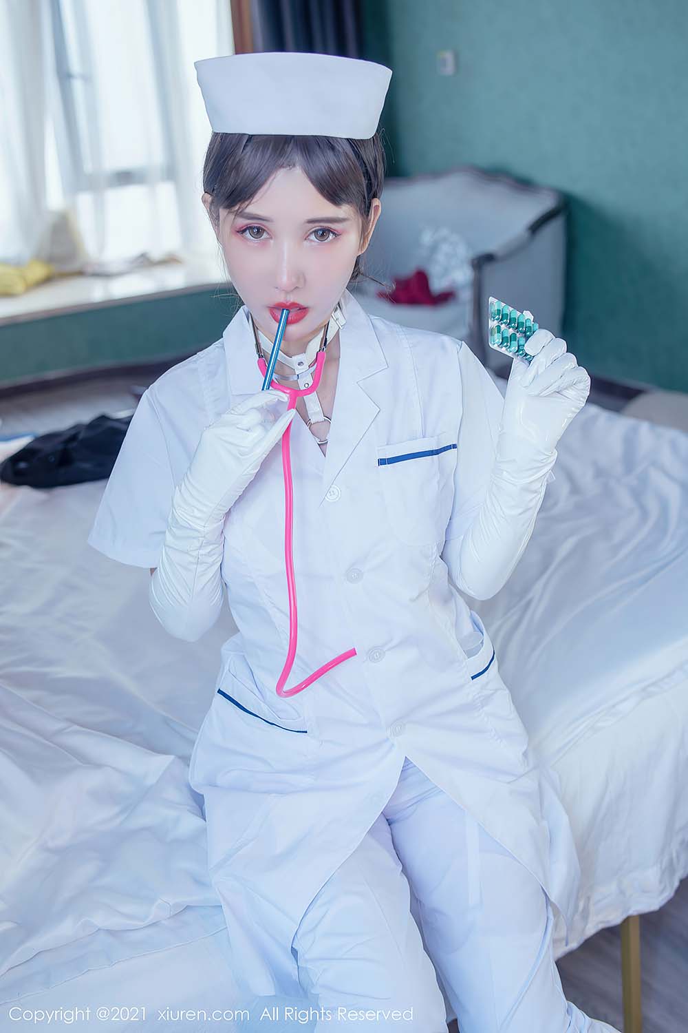 [Xiuren秀人网] NO.4187 魔鬼身材天使面容丰乳肥臀 夏沫沫tifa预览图 2
