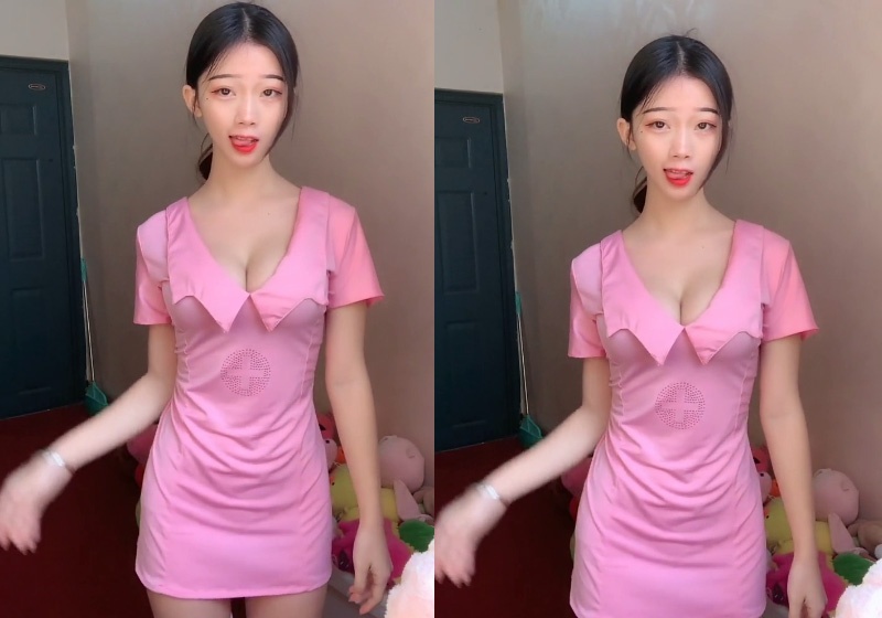 快手小霜霜粉色护士制服抖胸视频