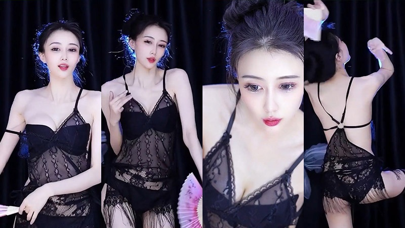 网易CC直播白妖妖百元群定制扇子舞4分20