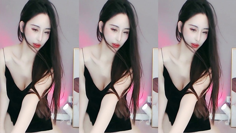 虎牙直播苏樱性感抖臀抖胸热舞合集一预览图 7