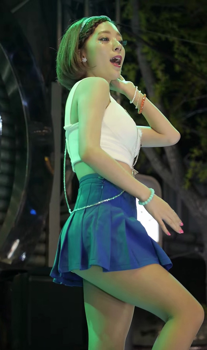 韩国女团RoseQueen热舞饭拍合集预览图 4