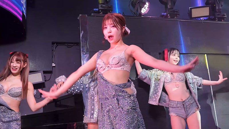 滑稽表演俱乐部舞花太美了预览图 3