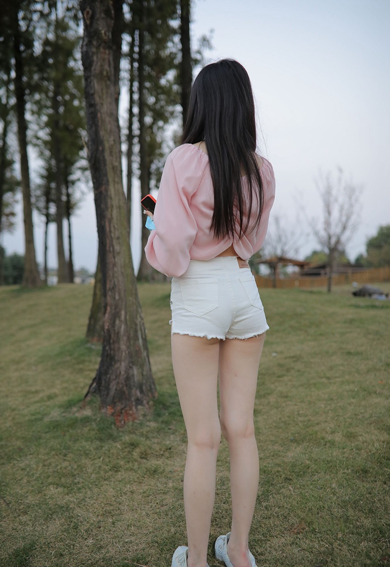 504.点点街拍作品“牧羊”女孩图片视频预览图 3