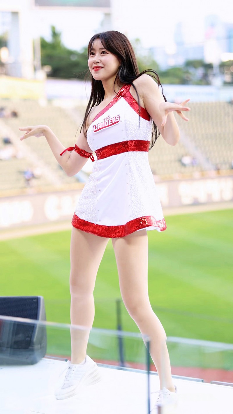 啦啦队 饭拍秀合集[ID132173]预览图 4