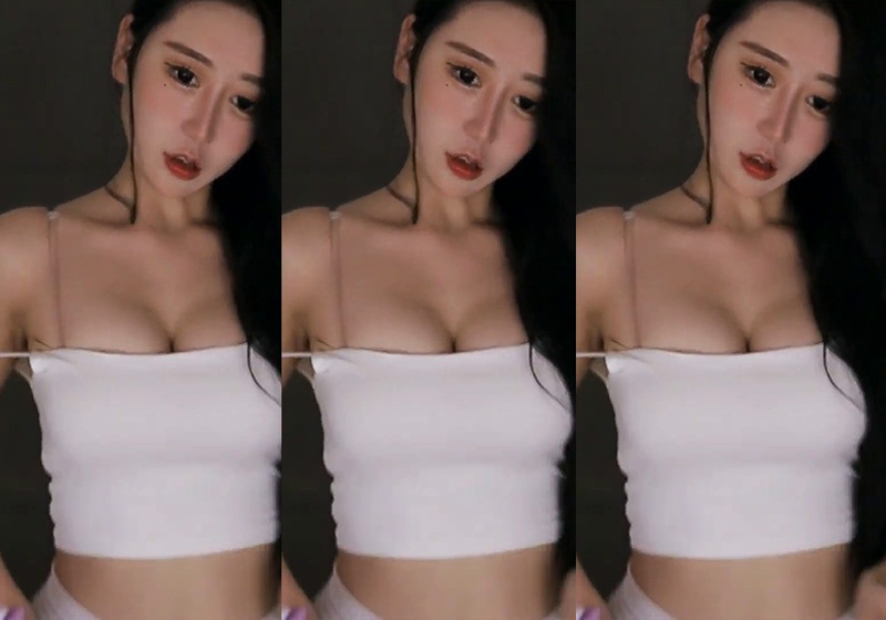 网易CC直播早安酱热舞高耸挺拔预览图 2