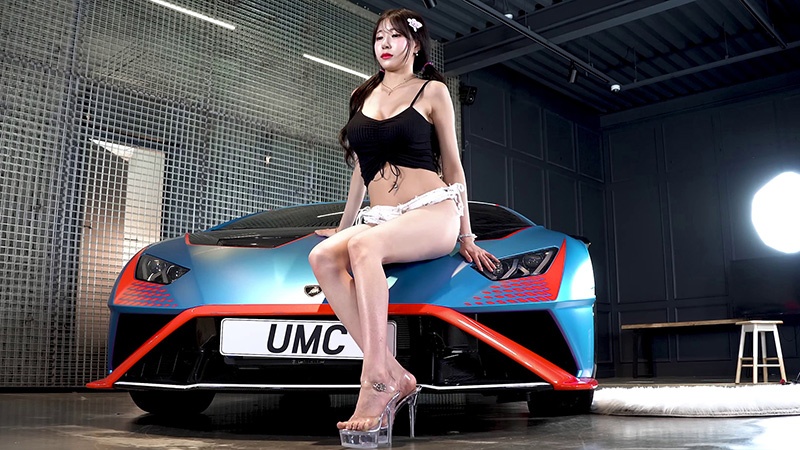 2022年UMC mini车展韩国模特敏哈林Min Harin白色热裤预览图 2