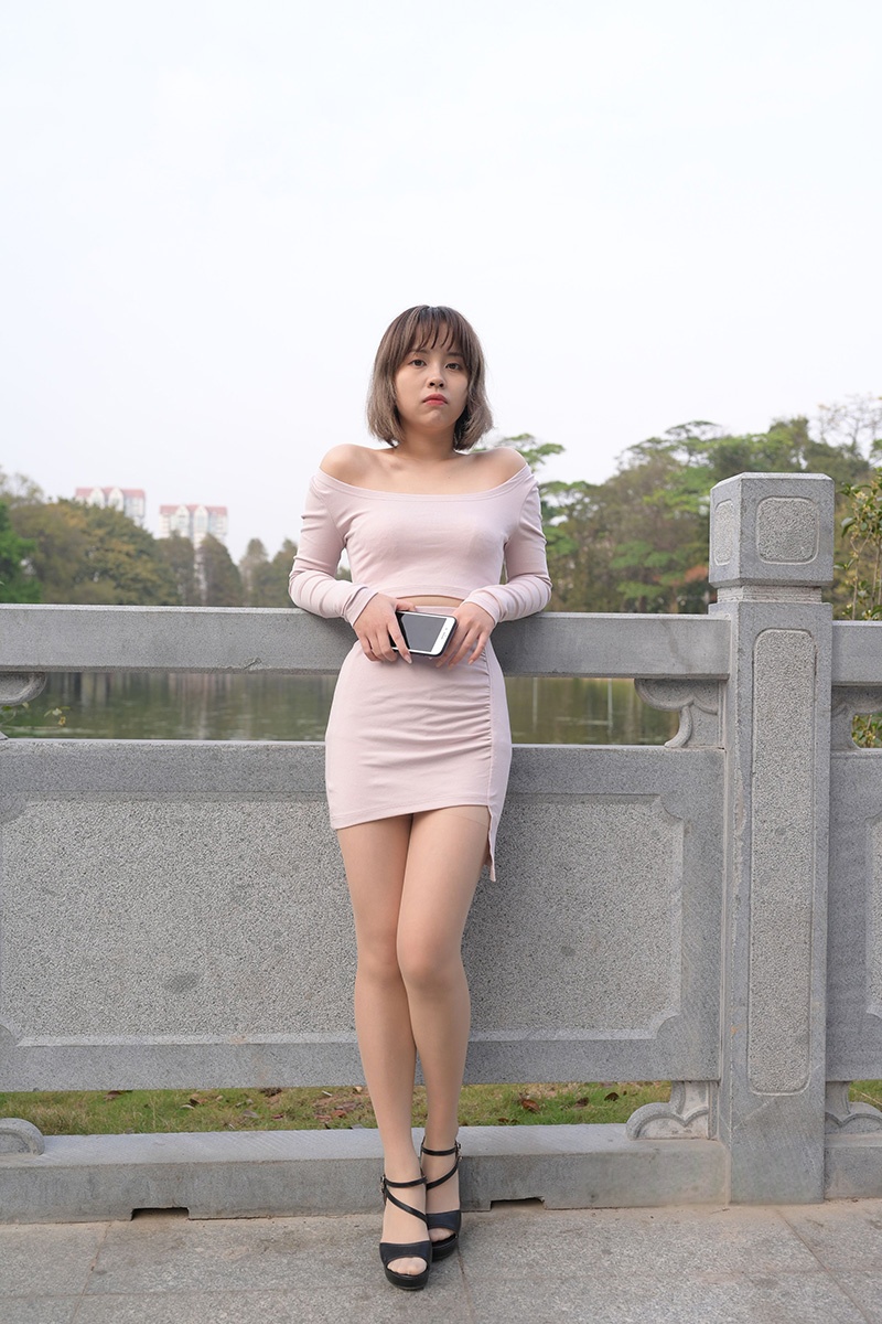 F163.庭中美女羽弥图片视频