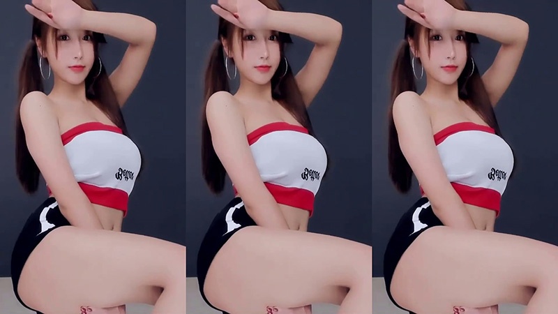 斗鱼/B站主播小深深儿舞蹈合集预览图 3