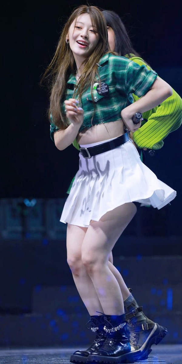 20230504韩国女团STAYC现场