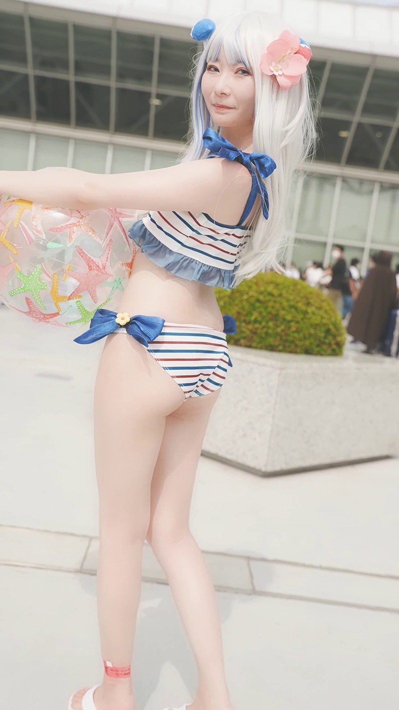 ]垂直拍摄Cosplay峰会漫画Cosplayer Inari泳装预览图 2