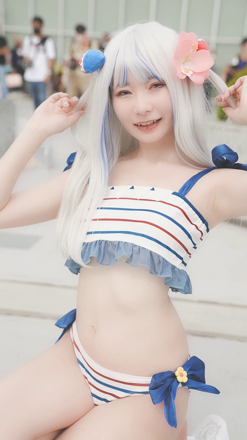 ]垂直拍摄Cosplay峰会漫画Cosplayer Inari泳装预览图 3