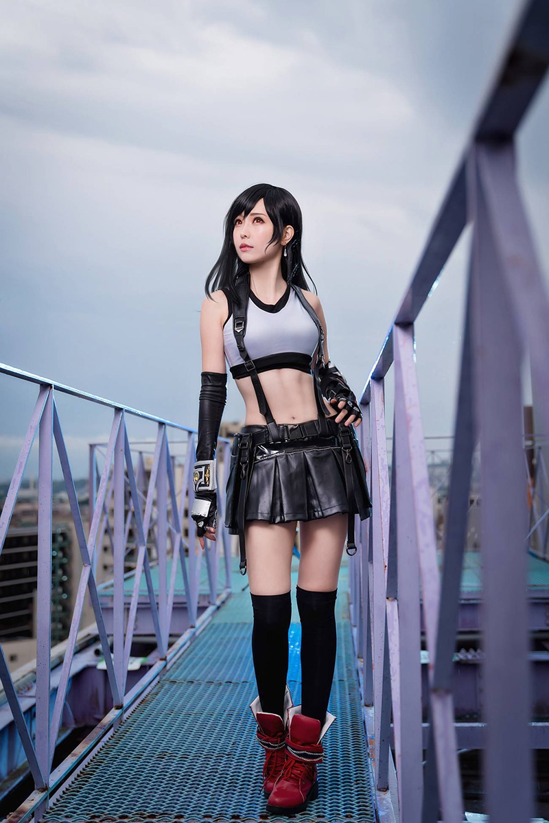 中国台湾模特Ely_eee(ElyEE子)COSer作品蒂法预览图 3