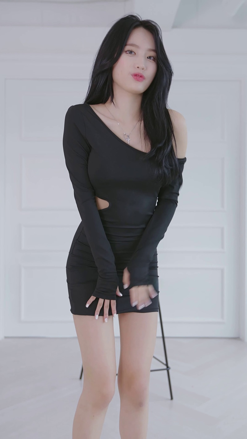 Lookbook时装秀竖版拍摄尹瑞琳Yoonseorin内衣换装2则预览图 6