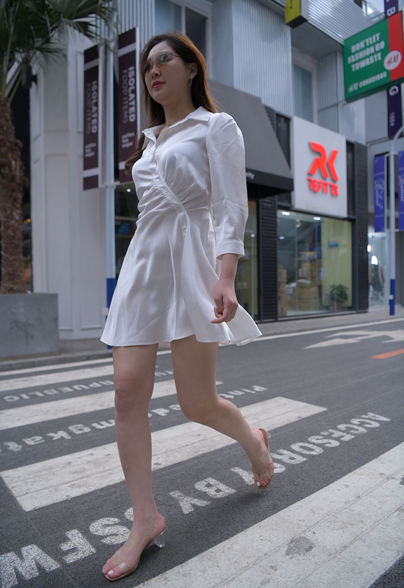 562.红石摄影作品白色短裙美女图片视频预览图 2