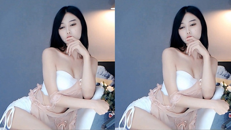 虎牙主播小猫里奈1314星光群热舞合集预览图 4