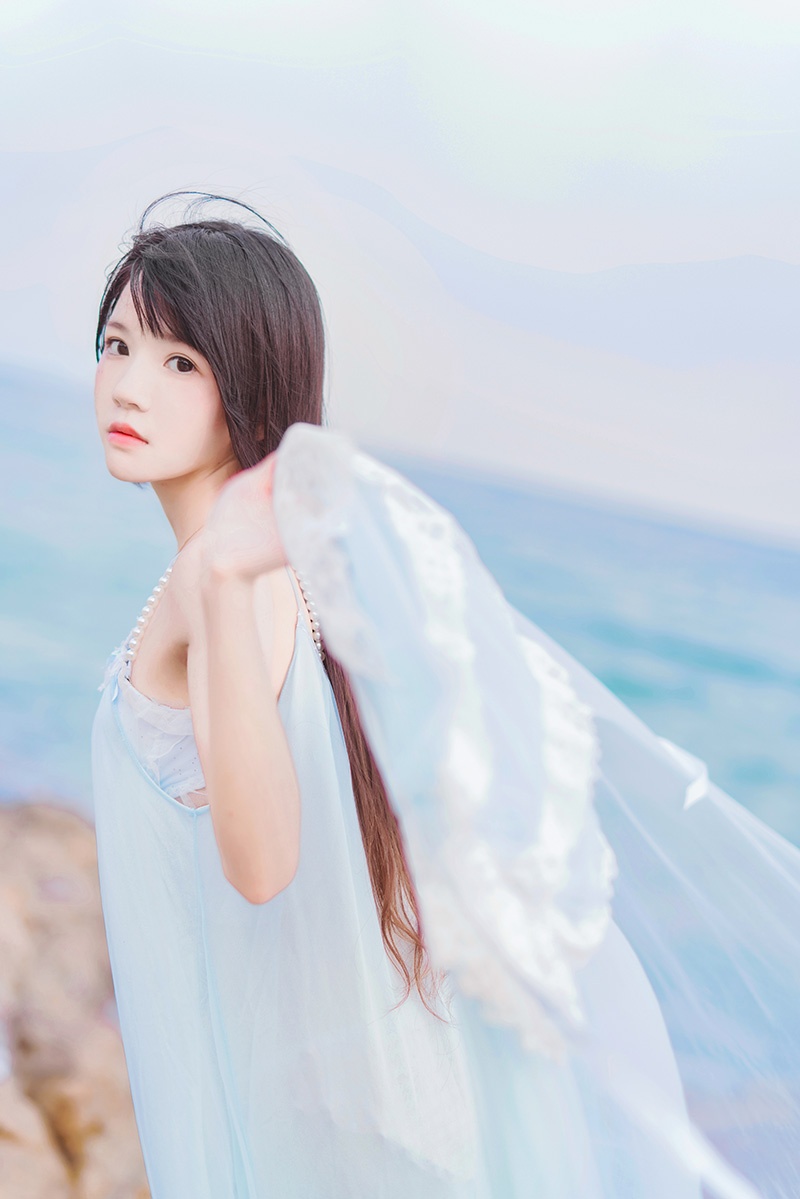 罗莉风COS桜桃喵蓝色长裙预览图 2