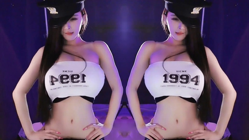 斗鱼直播小小棉袄呀20230326预览图 2