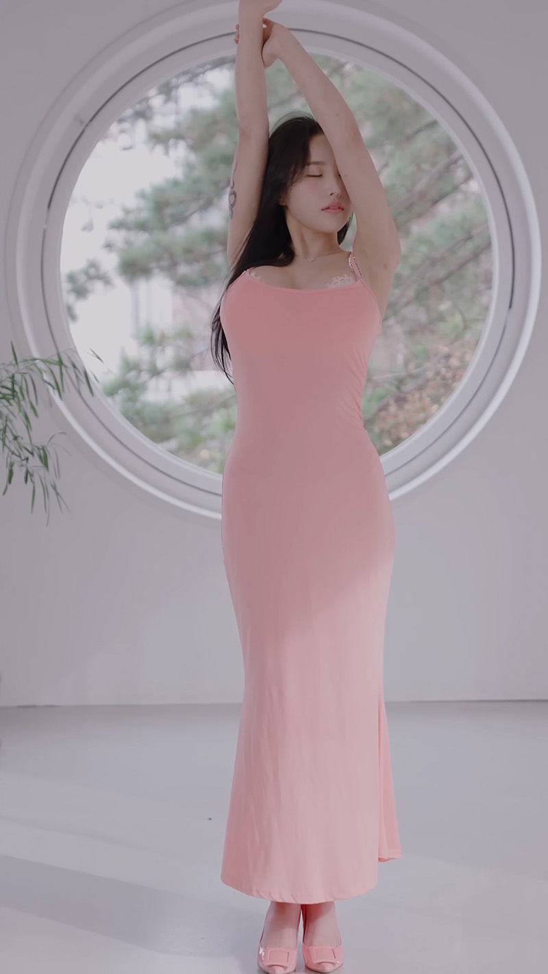 Lookbook时装秀模特妍花yeonhwa内衣H罩杯预览图 5