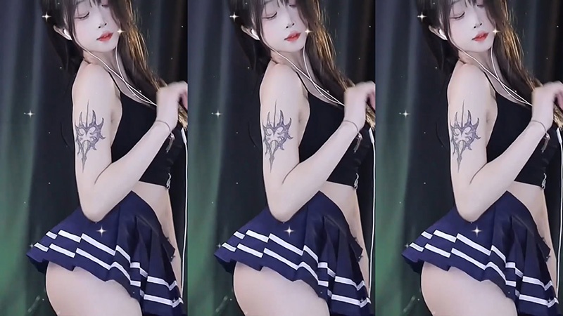 网易CC樱奈2023年1月2日定制舞蹈2则预览图 3