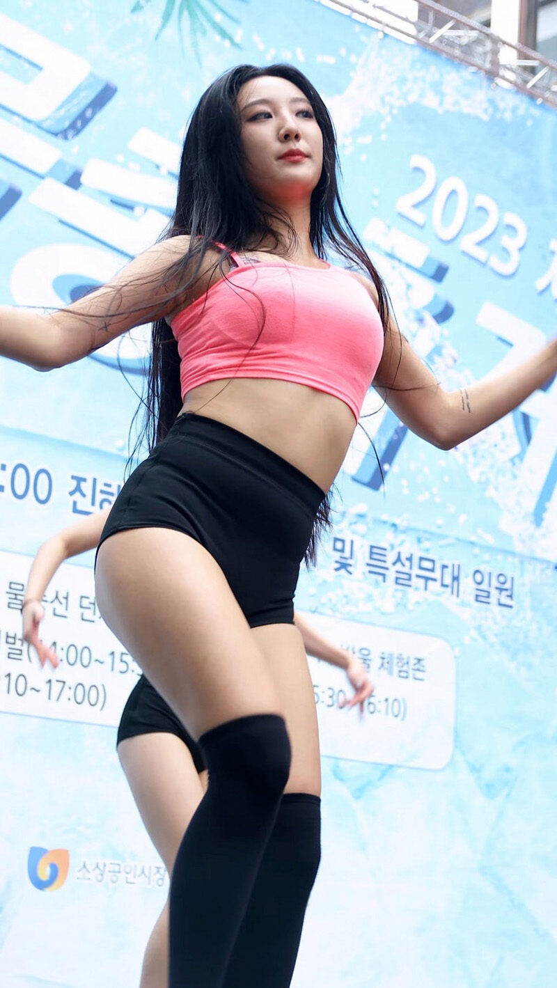 20230819韩国女团Dream Girls现场饭拍秀