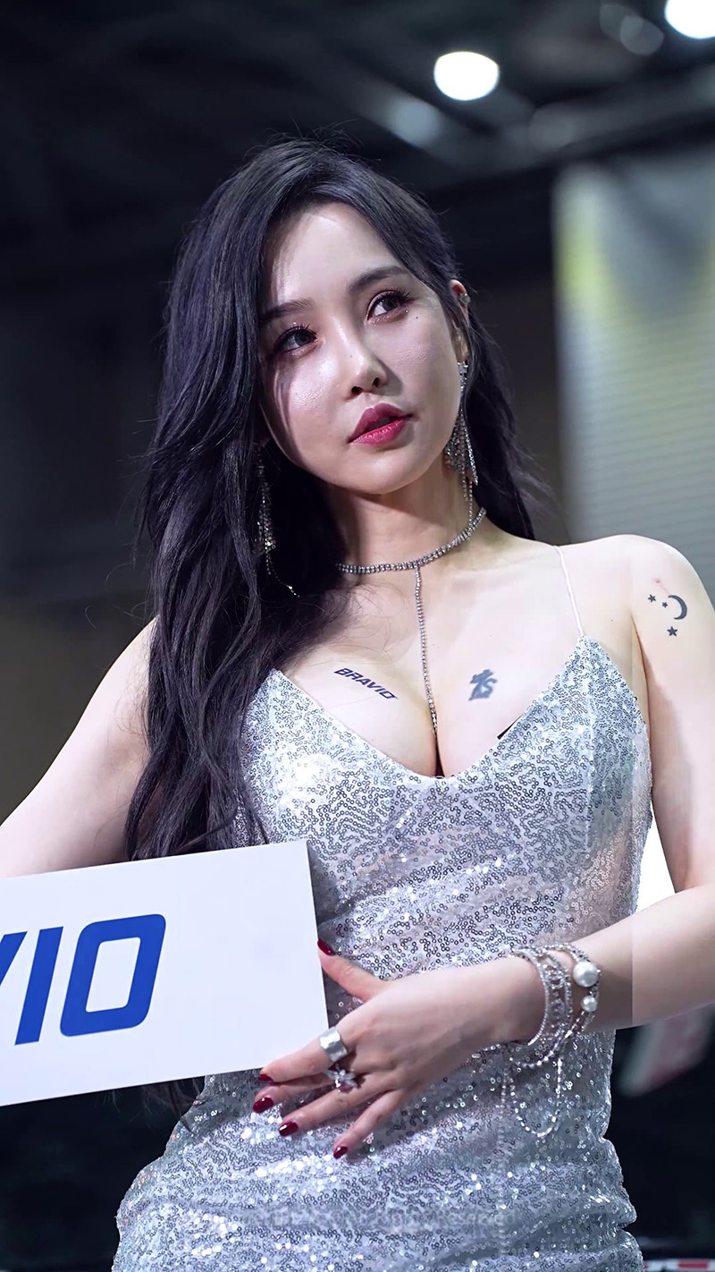 2022年韩国汽车沙龙周模特李珍娜Lee Jina