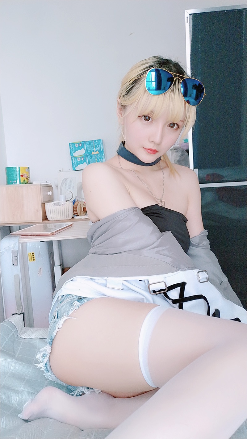微博红人星之迟迟-莉莉丝预览图 2