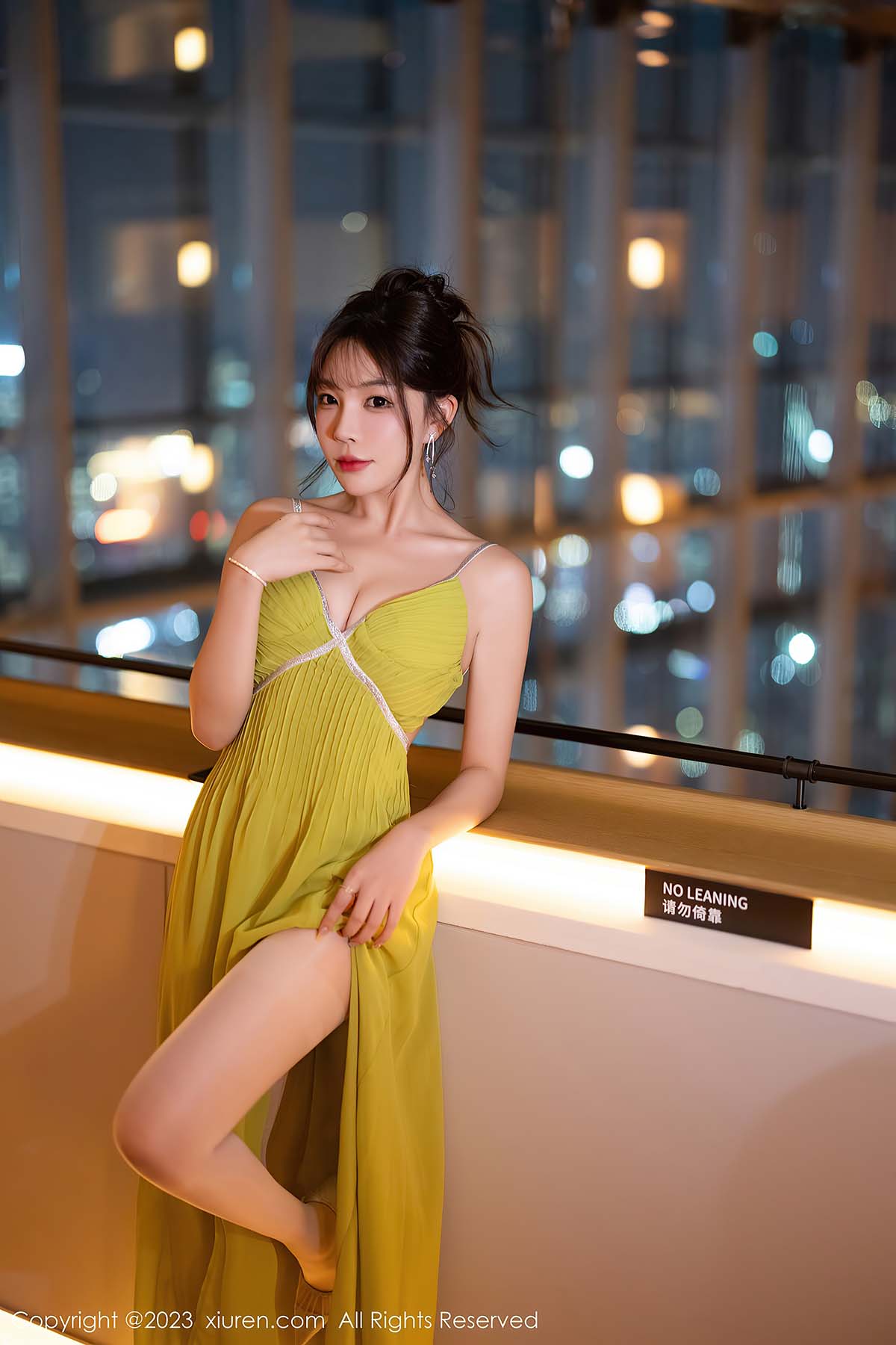 [Xiuren秀人网] NO.7696 徐莉芝Booty预览图 2