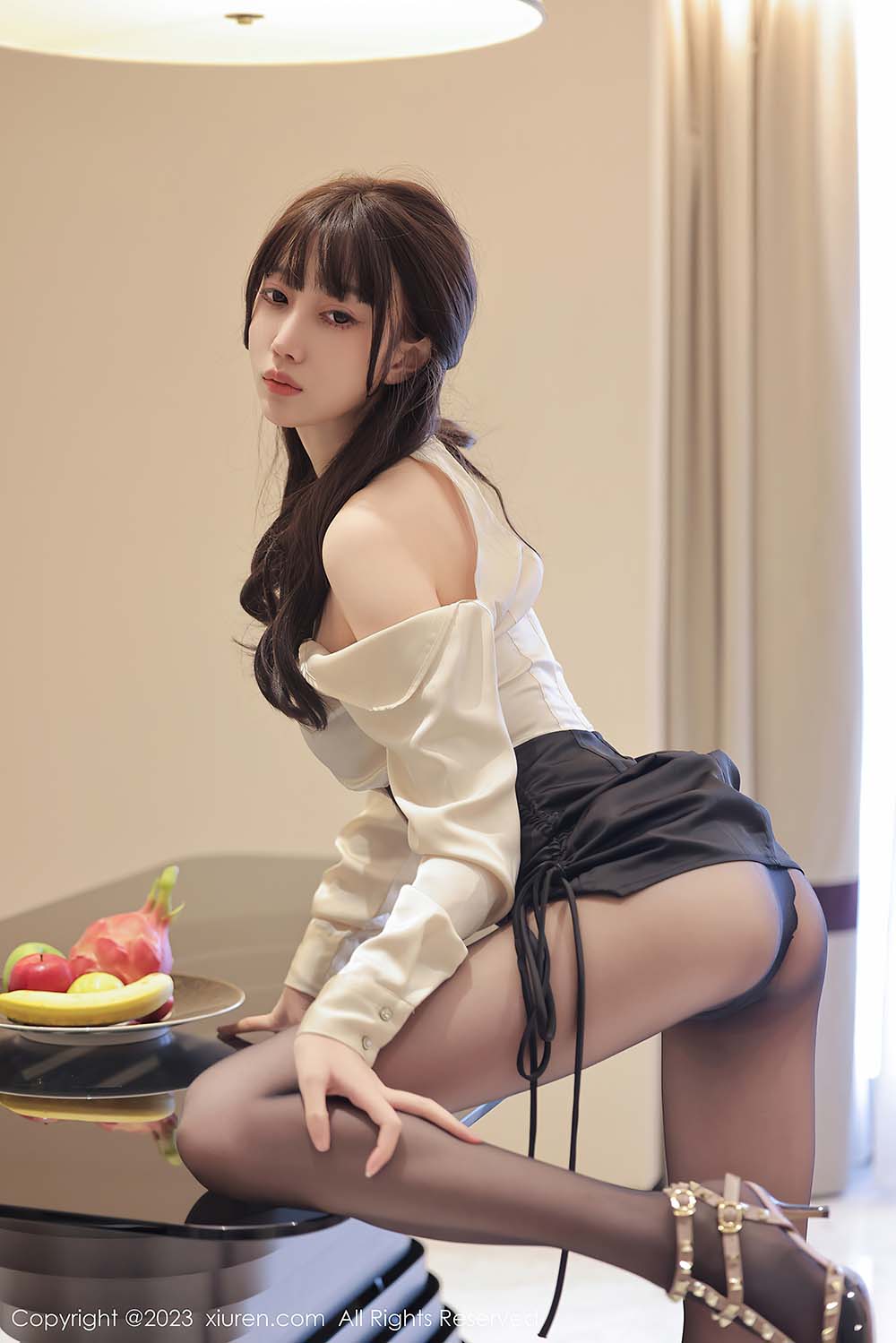 [Xiuren秀人网] NO.6929 玥儿玥er预览图 3
