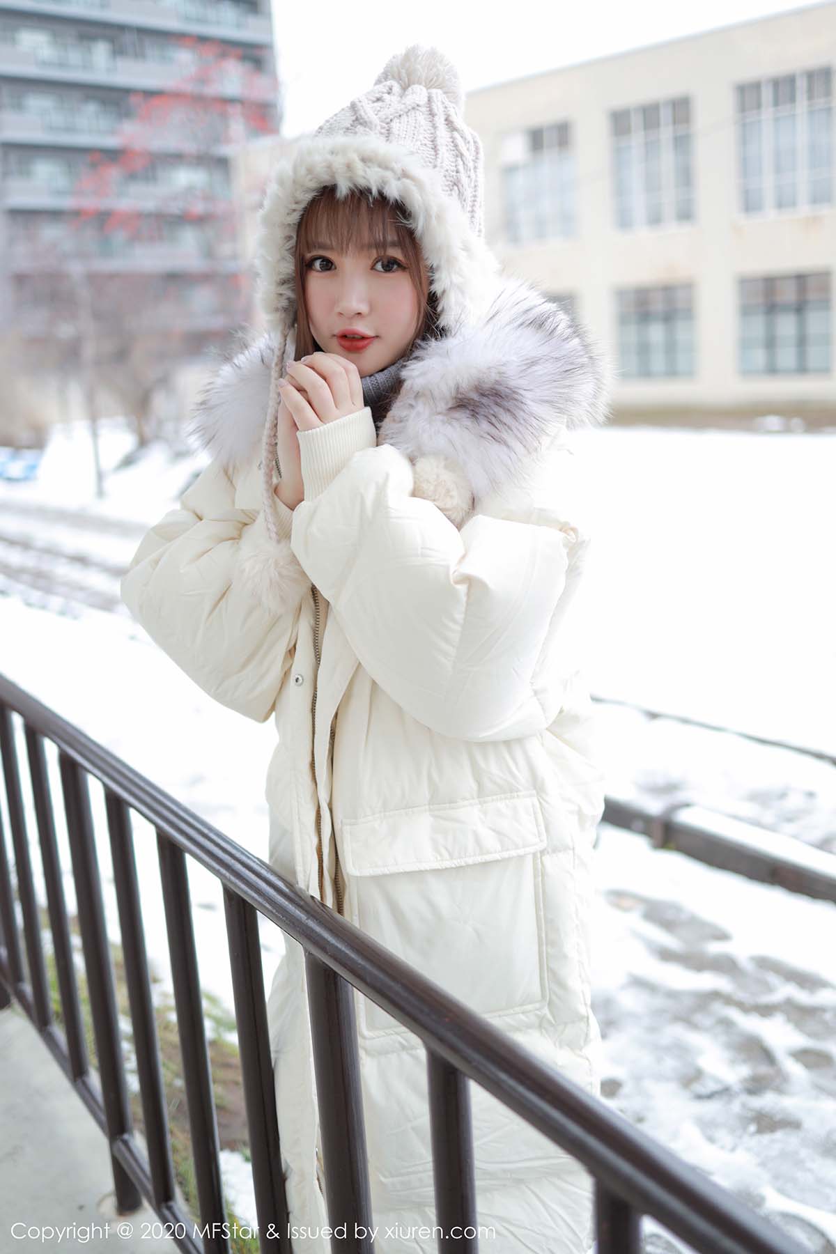 [MFStar模范学院]MF20200121VOL0262 VOL.262 冰天雪地中上演美丽冻人 恩率babe