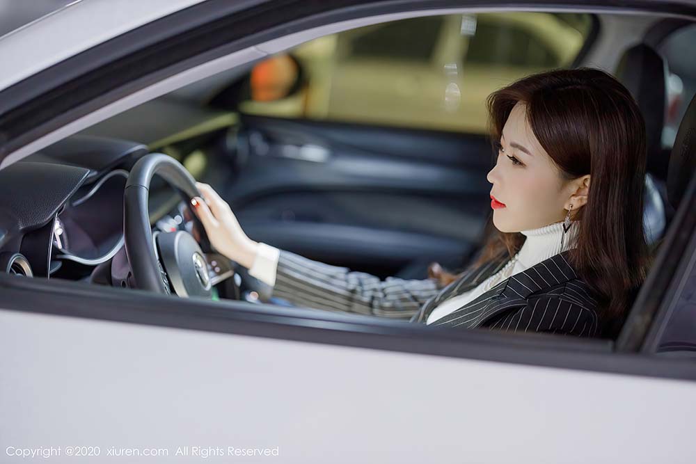 [Xiuren秀人网] NO.2910 杨紫嫣Cynthia预览图 3