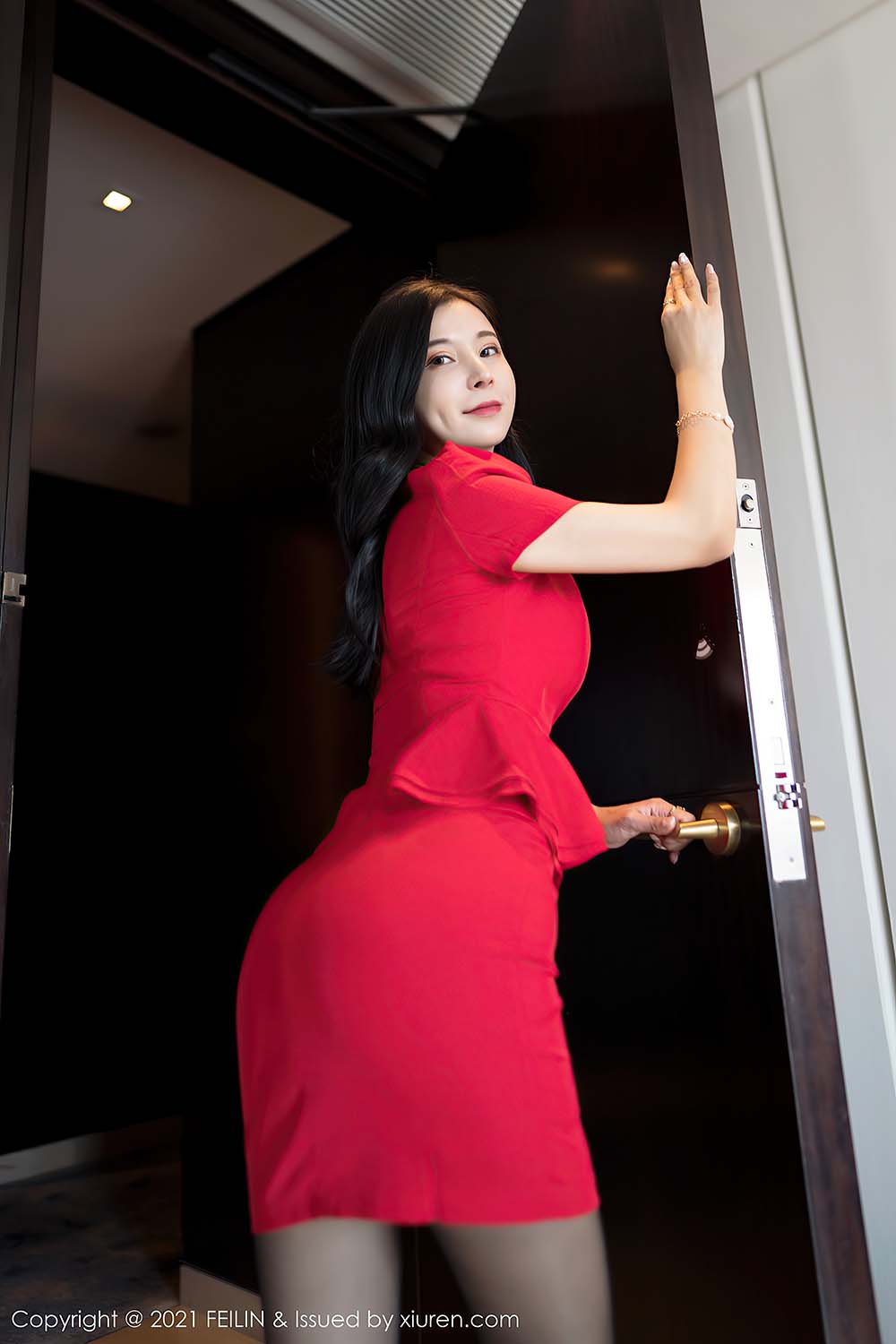 [Feilin嗲囡囡] VOL.376 小蛮妖Yummy预览图 3