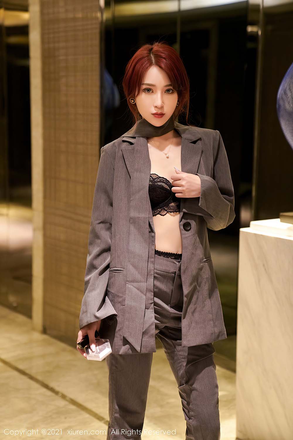 [Xiuren秀人网] NO.3368 周慕汐baby预览图 3