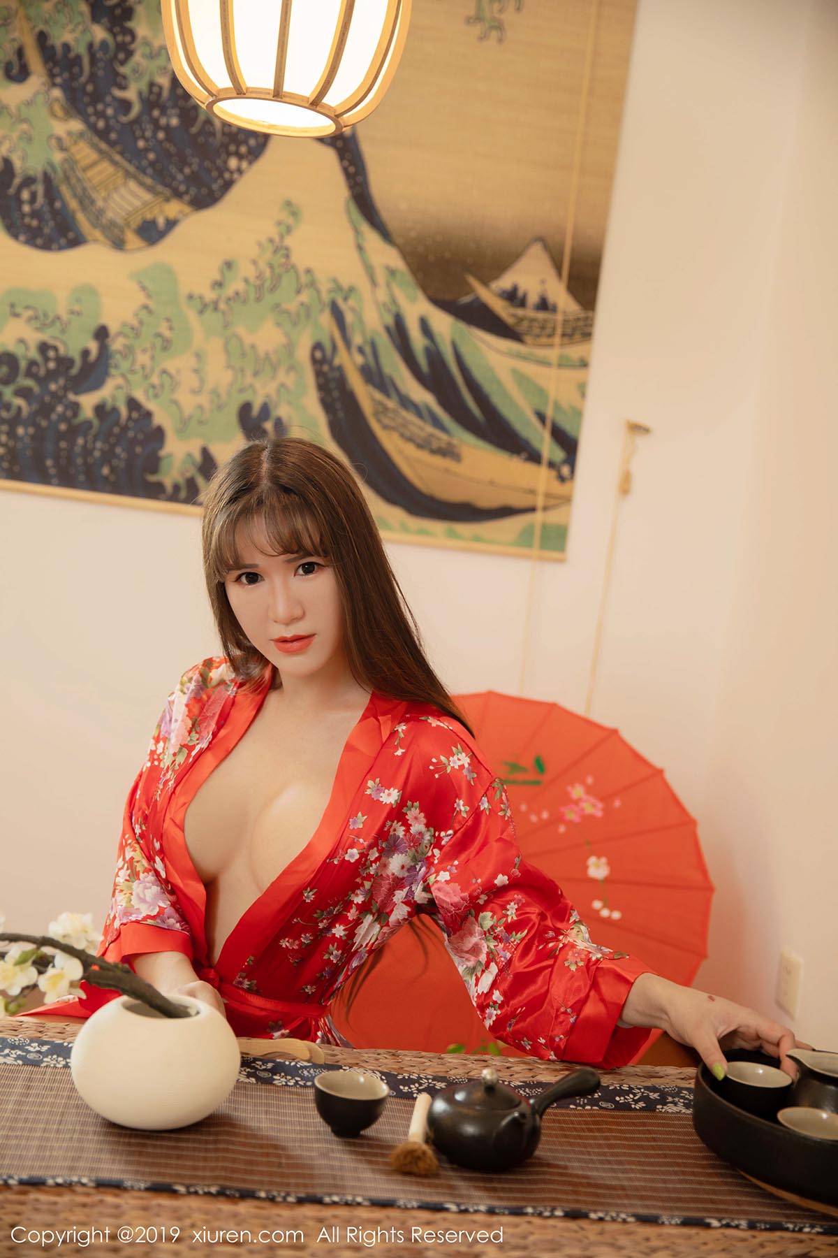 [Xiuren秀人网]XR20190827N01647 No.1647 和服下丰胸肥臀惹火身姿 王紫琳预览图 3