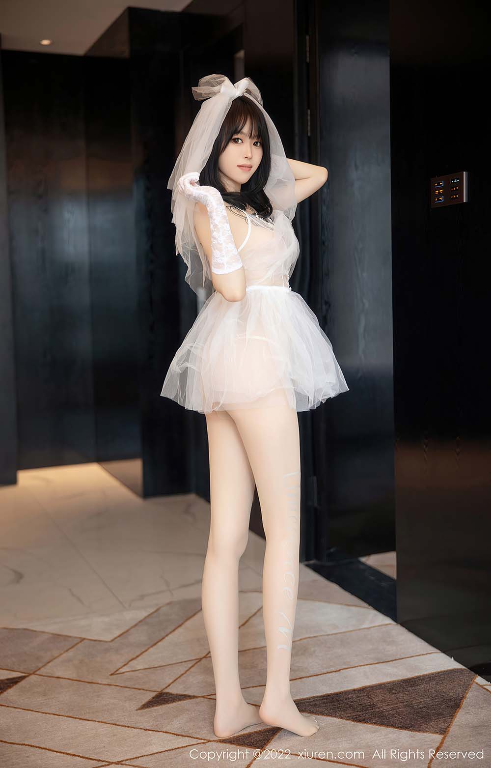 [Xiuren秀人网] NO.5212 奶瓶.预览图 3
