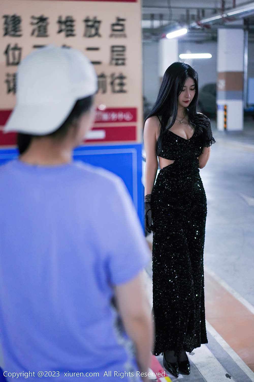 [Xiuren秀人网] NO.6881 laura阿姣预览图 3